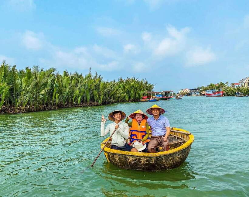 40 Minutes - Basket Boat Ride in the Water Coconut forest - Getting there: meeting at Vinh Dua Coffee and Restaurant