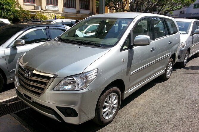 Airport Transfer (From Hotel in Hoi An to Da Nang Airport) 7 Seat Car - Planning Your Day: Old Town Walks, Lantern-Making, and Night Markets