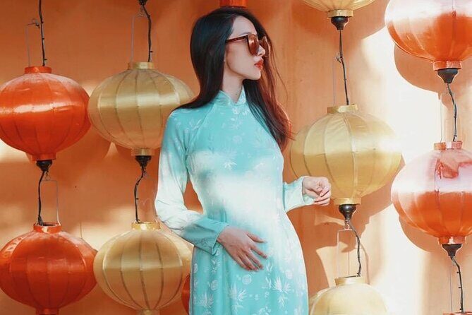 Ao Dai Rental Hoi An - Picking the Right Ao Dai: Sizes, Colors, and Underlayers