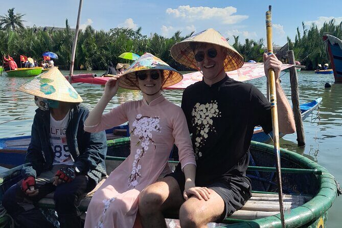 Basket Boat in Hoi An( visit water coconut forest,Crab fishing ) - Crab Fishing In The Canals: What You’re Actually Doing