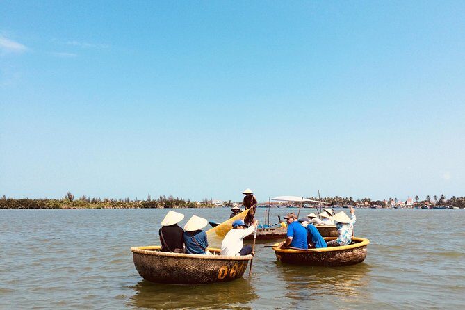 Basket Boat Ride and Old Town Walking Private Tour - Key things to know before you go