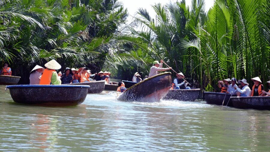 Cam Thanh: Coconut Basket Boat and Enjoy Free Coconut Ticket - Coconut basket boats in Cam Thanh: what the experience really is