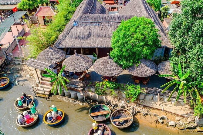 Cam Thanh Coconut Village & Lantern Making Eco Tour in Hoi An - Lunch and the Pace of a Small-Group Eco Morning