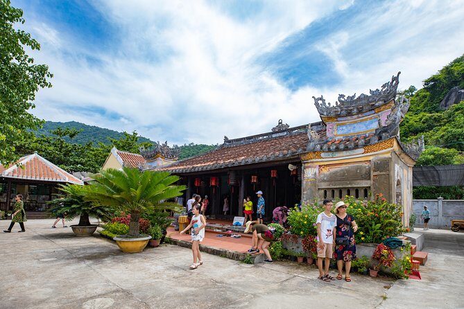 Cham Island Day Tour & Snorkeling from Hoi An with Group tour - Huong Beach snorkeling: what 30 minutes gets you