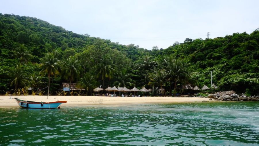 Cham Island: Underwater Walking & Snorkeling Tour - What to bring so the day stays comfortable
