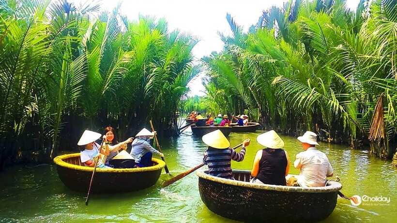 Coconut Basket Boat Ride in Hoi An - Timing it for fewer people on the river