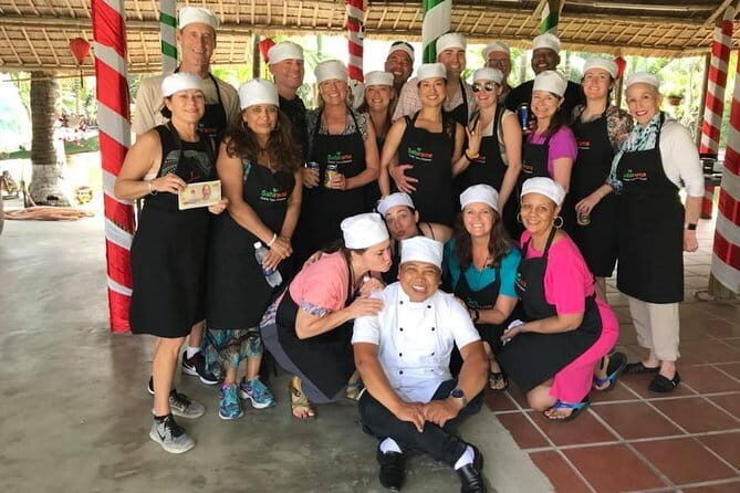 Cooking Class with Tra Que Eco Farm & Local Market Discovery - Transportation and pacing: a half-day plan that fits Hoi An