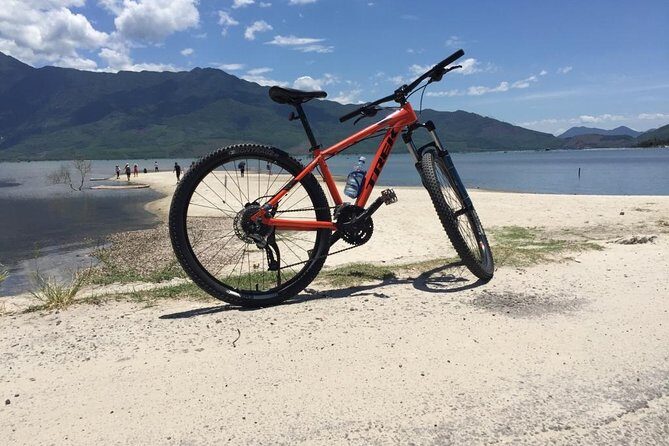 Cycle to Hue Via Hai Van Pass - Monkey Mountain Break at Linh Ung Pagoda and the 68m Buddha