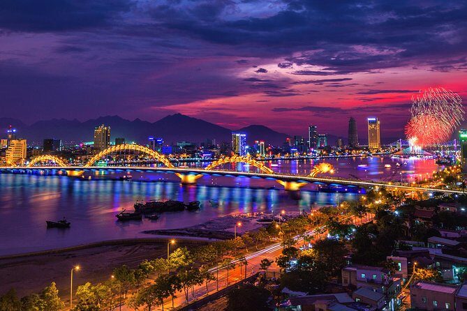Da Nang by Night from Hoi An: Seafood dinner, night market and cruise trip - Why Da Nang at night feels worth it