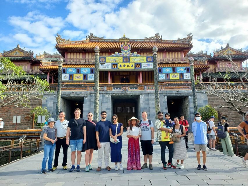 Da Nang/Hoi An: Hue Imperial City via Hai Van Pass & Lunch - Lunch in Hue: local flavors with vegetarian backup