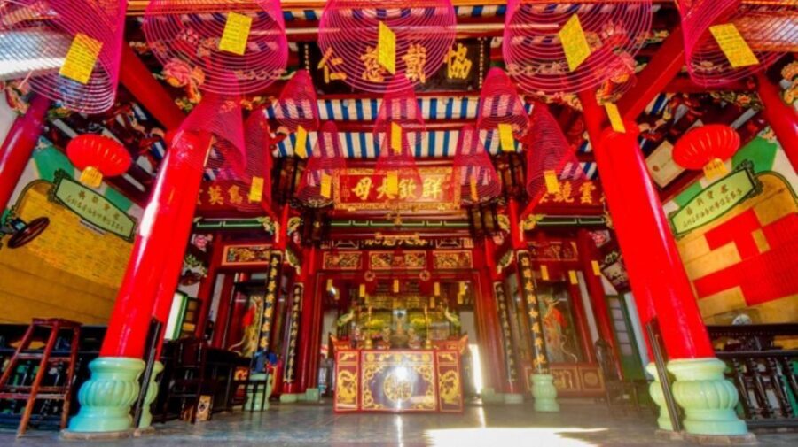 Da Nang/Hoi An: Market & Old Town Private Tour with Transfer - Leaving Old Town: Your Return To Da Nang Or Hoi An