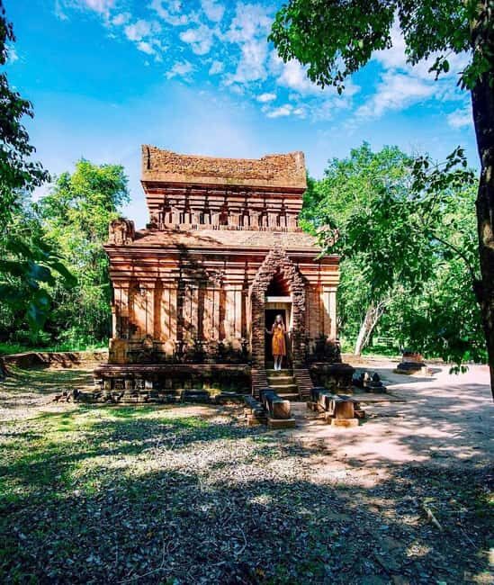 Da Nang/ Hoi An: My Son Holyland & Rice Paper Making Tour - A Walk With Breathing Room: What the Site Time Feels Like
