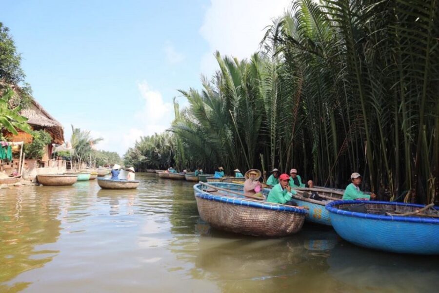 Da Nang/Hoi An:Experience Basket Boat ride in Coconut Forest - Bay Mau Coconut Forest canals and the Coconut Village stop
