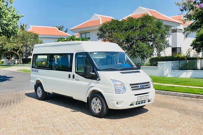 Daily Bus Hoi An - Da Nang Airport, Da Nang City - How the Hoi An drop-offs work: Hai Ba Trung vs Dao Duy Tu near iVy Hotel