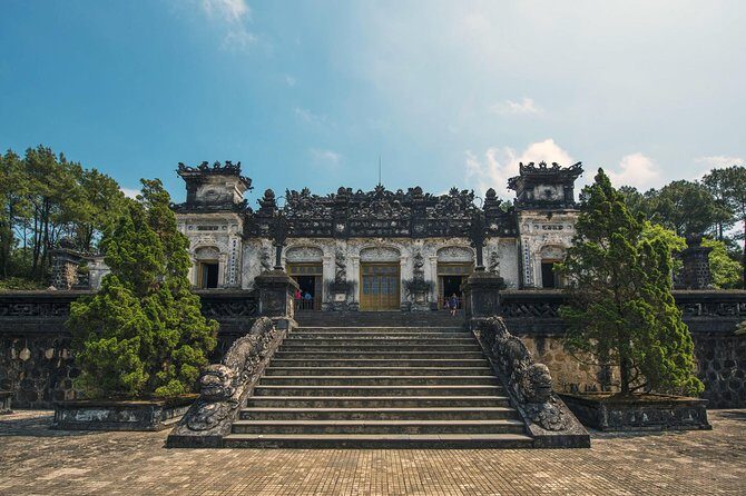 Day trip to Hue- The Imperial City from Hoi An/ Da Nang - Why this Hue day trip works from Hoi An (and Da Nang)