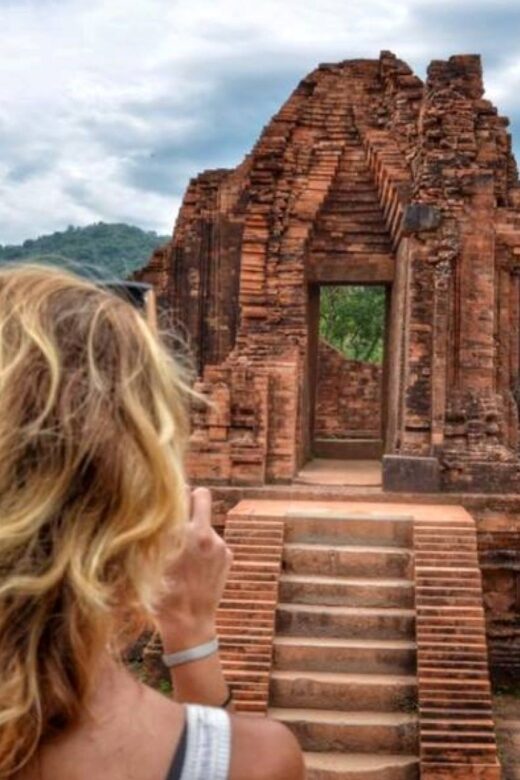 Early My Son Sanctuary Private Tour From Hoi An/Da Nang ! - Arriving at My Son: Sacred Grounds and Temple Walking Time