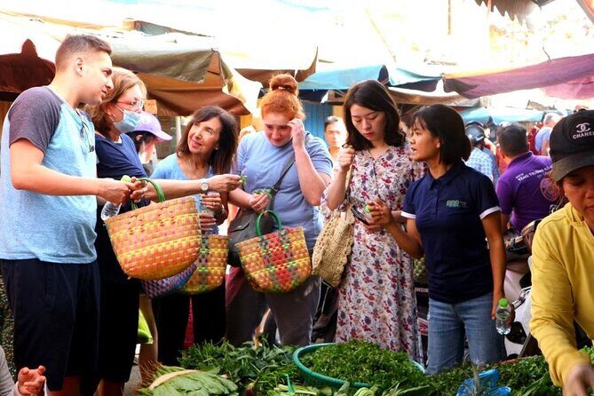 Experience Local Market and Boat Ride with Cooking Class - Hoi An Market: Where You Learn the Meal Before You Cook It