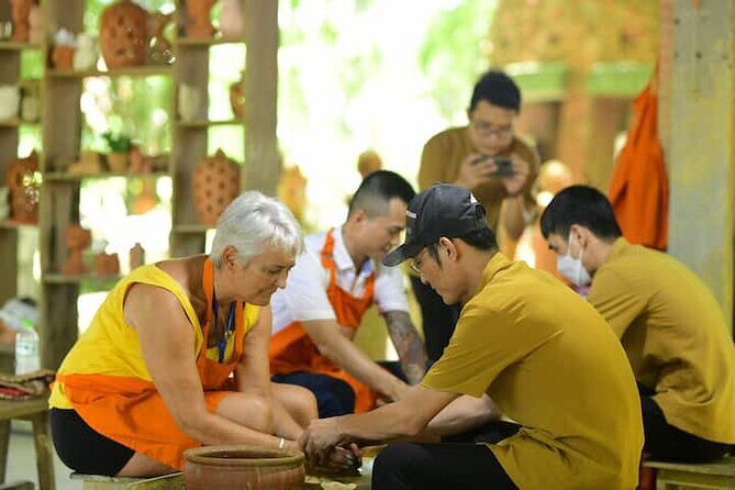 Experience Making Pottery with Craftsmen in Thanh Ha - How the 30-minute pottery lesson actually works