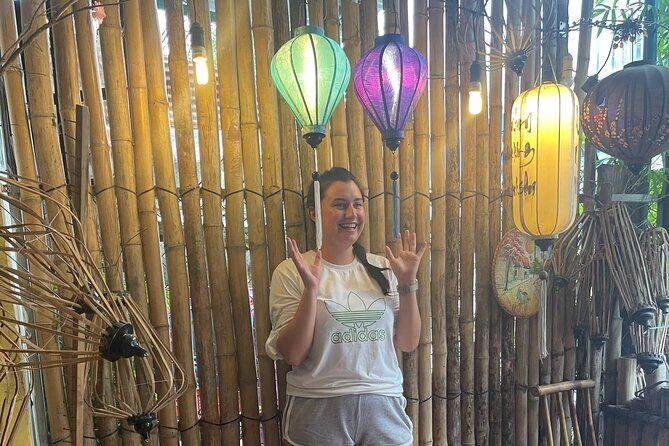 Express Hoi An Lantern Making Class-Foldable lanterns - The first part: meeting the lantern master and getting your frame ready