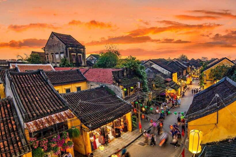 From Hoi An/Da Nang: Hoi An City Tour & Lanterns Release - Hoi An Market First: Sights, Shopping Energy, and Fast Orientation