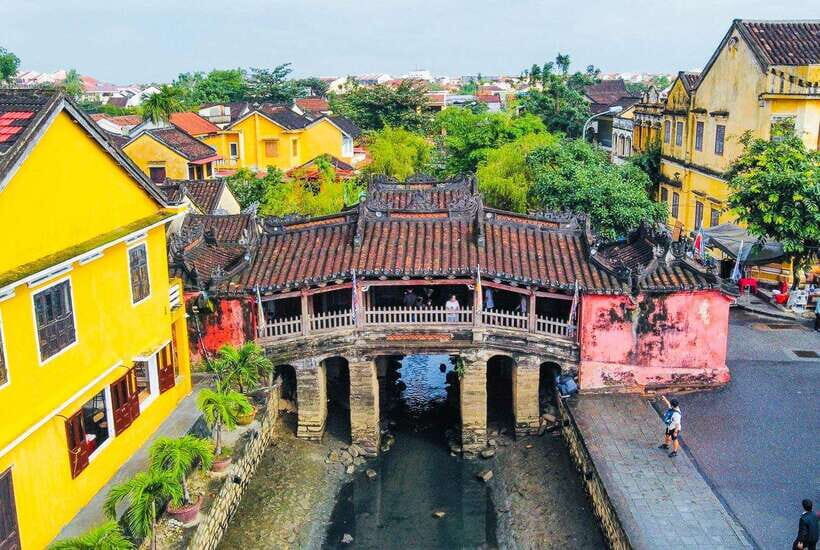 From Hoi An/Da Nang: Hoi An City Tour & Lanterns Release - Handicraft Shops and Lantern Street Walking: When the Route Shifts