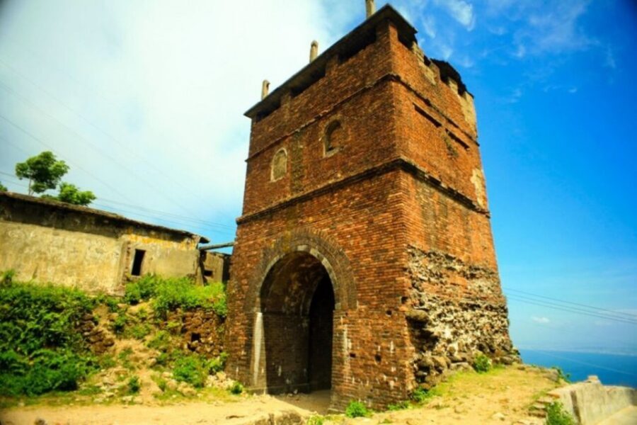 From Hoi An: Explore Hai Van Pass with Motorbike Rider Tour - Key highlights to look for