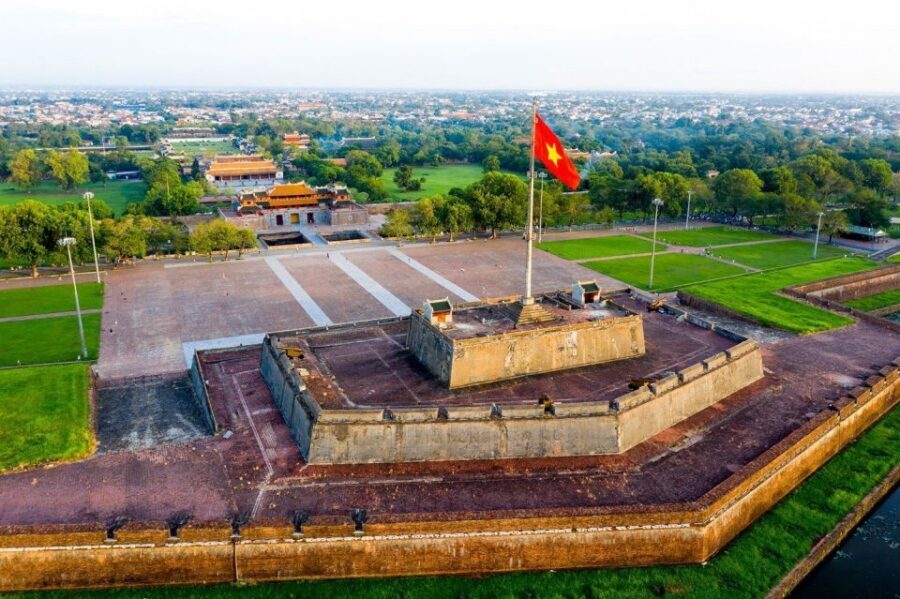 From Hoian & Danang: Hue City Tour with HaiVan Pass - Back to Da Nang and Hoi An: long road, short patience