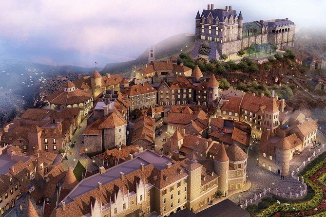 Golden Bridge and Ba Na Hills Full Day From Hoi An City - Dream Stream Cable Car views and the ride pacing