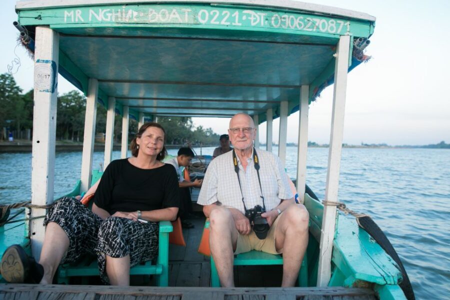 Half-day Hoi An Sunrise Or Sunset Photo Tour - Sunset boat to a Thu Bon River farm village: ending the day right