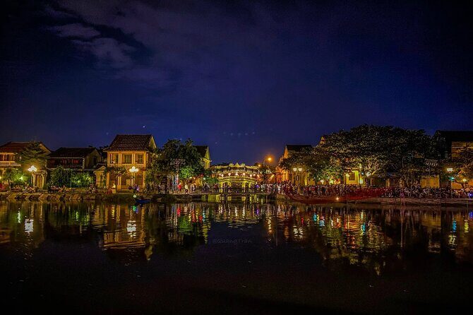 Hoai River Boat Trip by Night with Release Lantern - Stop Timing: Ancient Town Time After the Boat