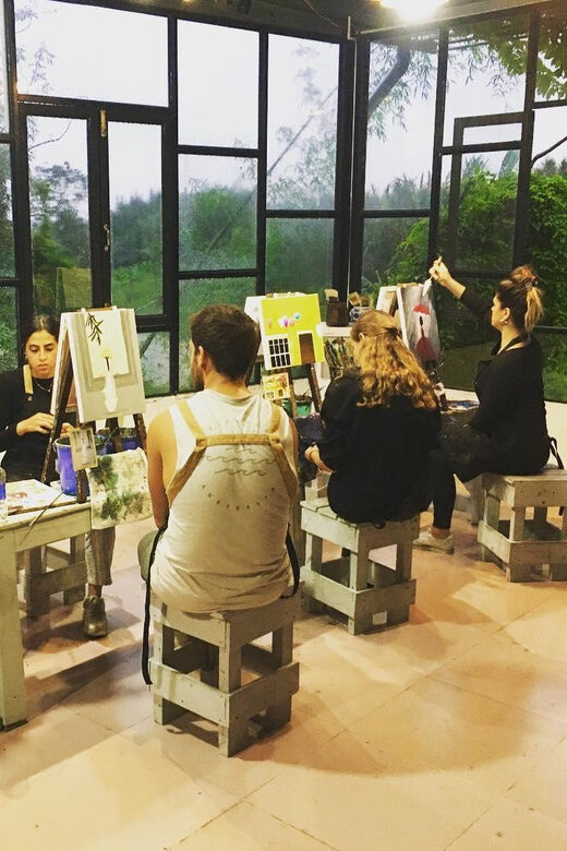 Hoi An: 2 Hours Painting Class with Local Artist in Oldtown - The Two-Hour Acrylic Class and What the Artist Actually Does