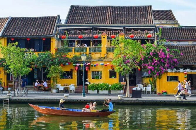 Hoi An Ancient Town & Cam Thanh Bastket Boat Shore Excursions - Silk-weaving village stop: seeing craft before the water ride