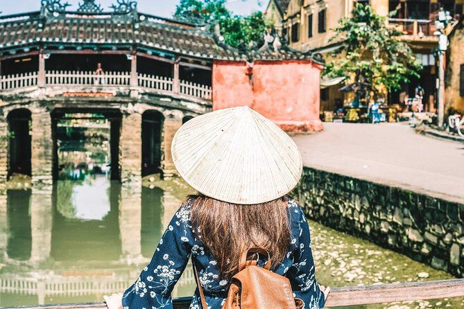 Hoi An Ancient Town Tour: Japanese Covered Bridge & Old House from Hoi An - A morning market in Hoi An that feels like the real town