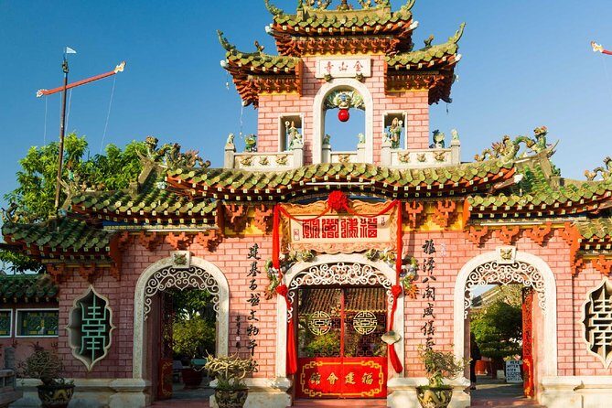 Hoi An Ancient Town Tour: Japanese Covered Bridge & Old House from Hoi An - Handicraft tour time: trades, souvenirs, and how to shop without stress
