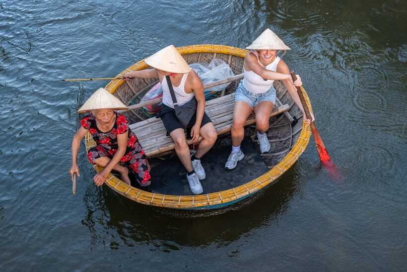 Hoi An: Basket Boat and fishing Crabs Tour - Timing, meeting point, and how to make it smooth
