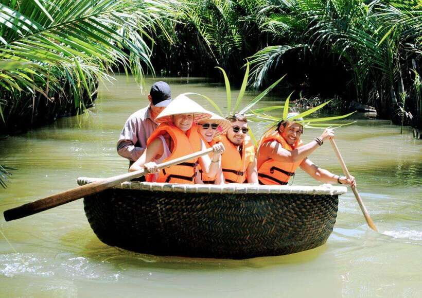 Hoi An: Basket Boat Tour by River Boat and Lantern Release - Should You Book the Hoi An Basket Boat and Lantern Release?