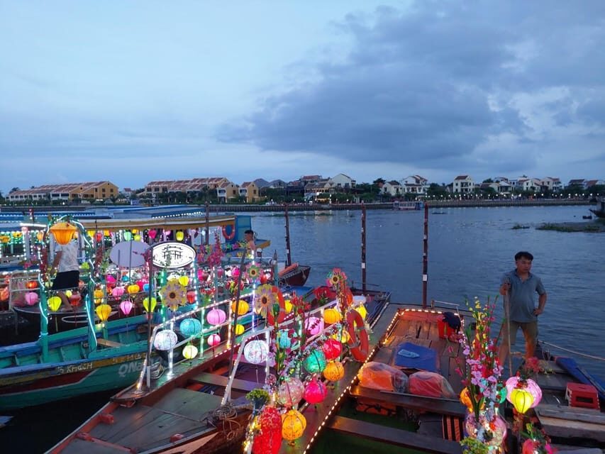 Hoi An Boat Lantern With Release Flower Hoai River At Night - Key Points You’ll Actually Care About