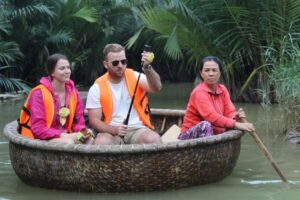 Hoi An: Cam Thanh Basket Boat Ride - The bamboo basket ride: what it feels like on the water