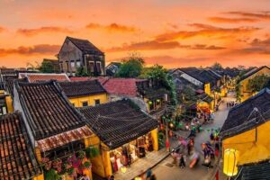 Hoi An City Tour (Private Tour) - Japanese Covered Bridge: the postcard moment with more meaning