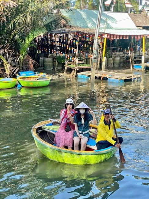 Hoi An: Coconut Basket Boat Ride & Hoi An Memories Live Show - Price and logistics: why value depends on how you pair it