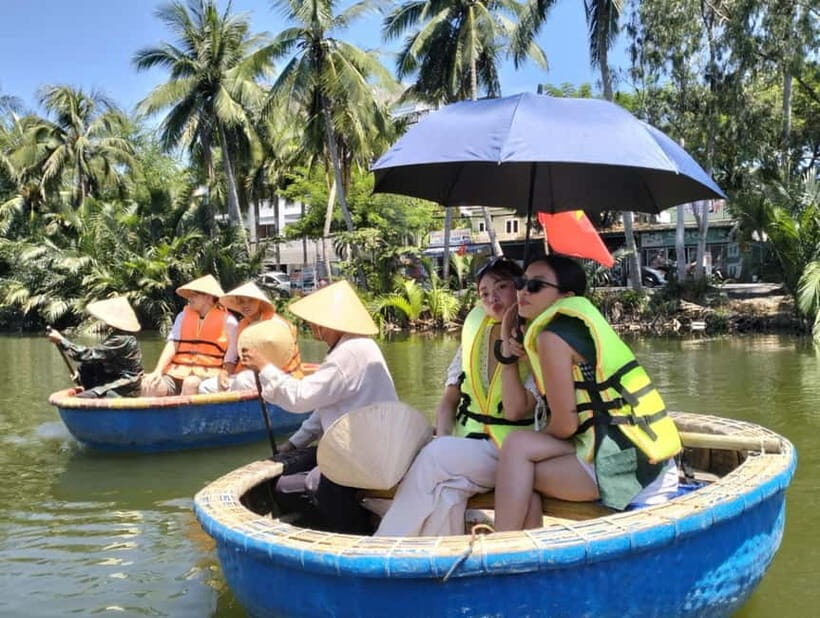Hoi An Coconut Basket Boat Ride in Thanh Dong Village - Thanh Dong’s Calm Start: Drinks, Briefing, and How Timing Feels