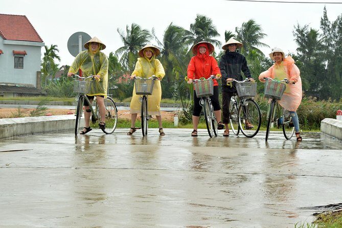 Hoi An Cooking Class and Basket boat tour - What you eat: lunch, steam rice, fruit juice, and dessert