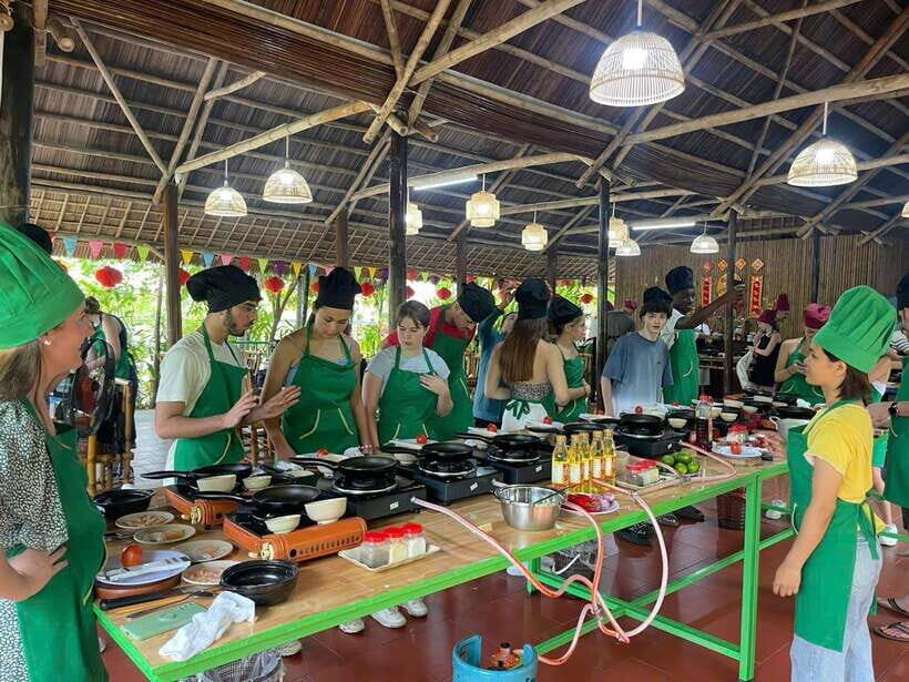 Hoi An: Cooking Class, Crab Fishing-Basket Boat, Market Tour - What Your 4 Hours Feel Like: pacing, group size, and comfort tips