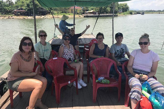 Hoi An Countryside bike tour to Kim Bong village - Ferry to Cam Kim: The Quick Reset Before the Work Begins