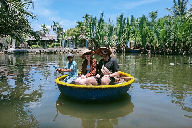 Hoi An Countryside Discovery Tour By Motorbike - Local food - Rice paper and sleeping mats: mat weaving then making rice paper