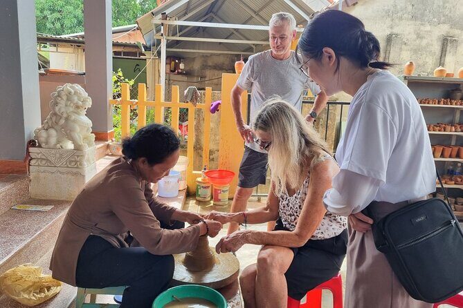 Hoi An Countryside Tour By Scooter With Lady Bikers - Lunch and the last stretch: how the included meal fits