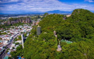 Hoi An/Da Nang: Golden Bridge , My Son Sanctuary & Marble Mt - My Son Sanctuary: Champa towers in a quiet mountain setting