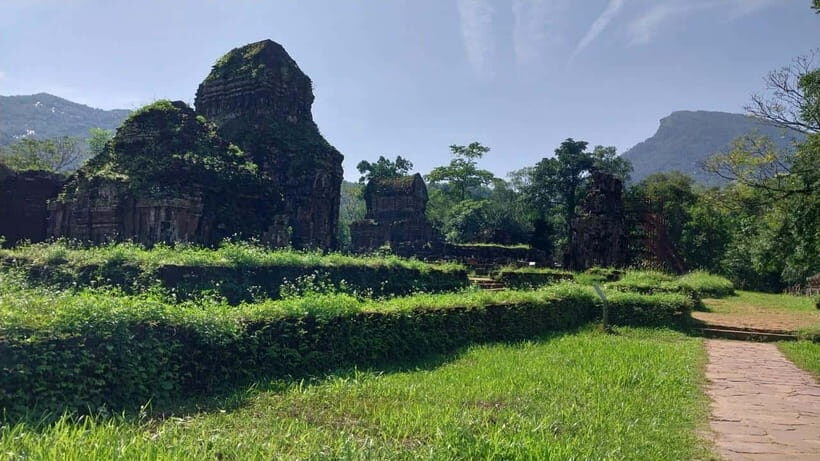 Hoi An/Da Nang: My Son Sanctuary Sunrise & Morning with Boat - Guides, group size, and the pace reality check