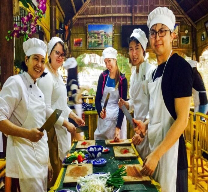 Hoi An Eco Village Cooking Class - Cam Thanh coconut waterways by bamboo basket boat
