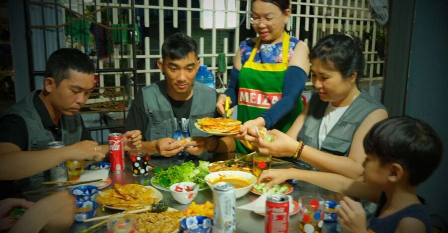 Hoi An: Evening Food Culture Tour by Vespa - Lantern-Lit Stops, Street Stalls, and Local Restaurants